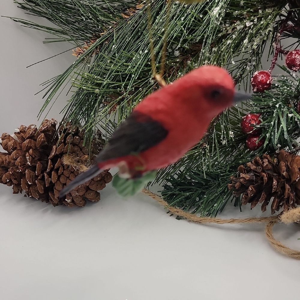 Danbury Mint Christmas Songbird Ornament Scarlet Tanager Collectible